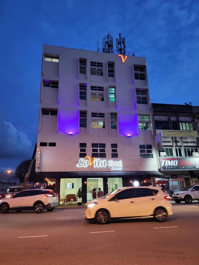Lovita Hotel Kuantan Kültér fotó