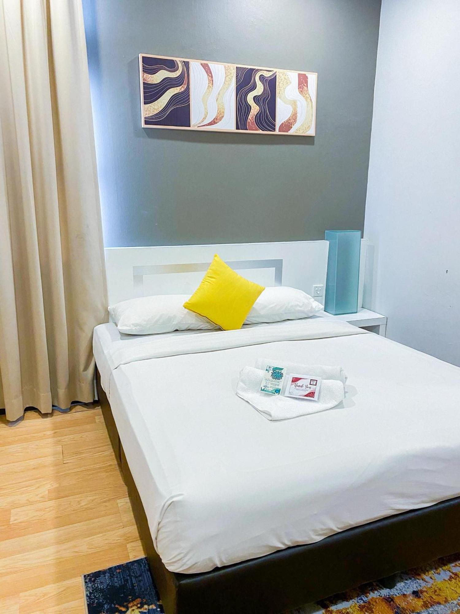 Lovita Hotel Kuantan Kültér fotó